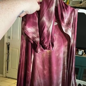 Tie-dye long vest maroon plus size